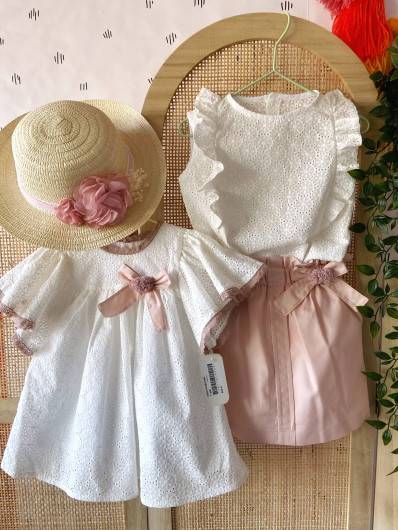 Conjunto Valentina Bebe Blusa Bordada y Falda Rosa en