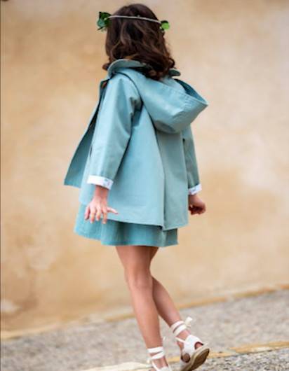 Gabardina Teckel Kids Chocolate Verde Niña en Maunaloakids