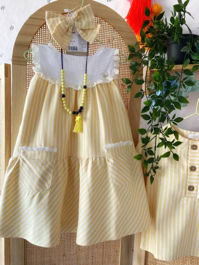 Vestido Rayas Amarillo Boetie en Maunaloakids