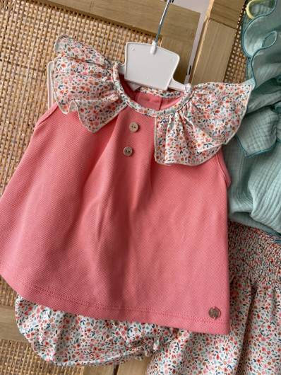 Conjunto Bebe Prado Paz Rodriguez Camiseta Pique y Braga Flores