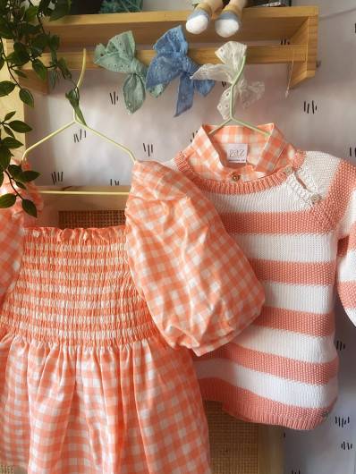 Jersey Mandarina Rayas Paz Rodriguez en Maunaloakids