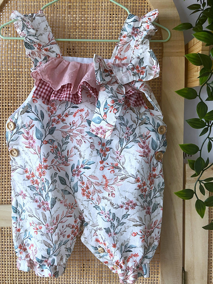 Peto Valentina Bebes Flores Bosque Ropa 5A