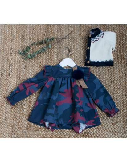 CHAQUETA KIDS CHOCOLATE BLANCA BORDADOS BEBE NINA. COLECCIÓN CAMUFLAJE