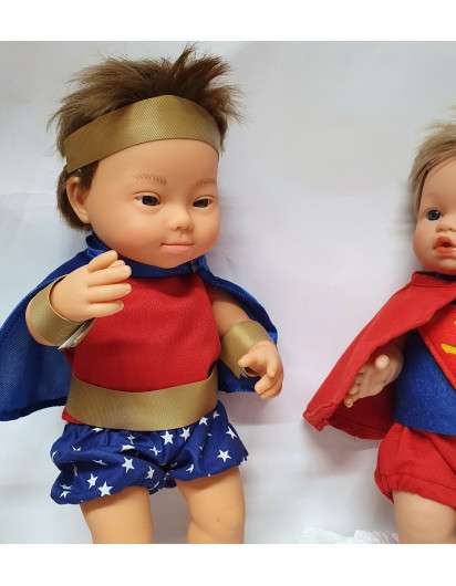 Disfraz Superhéroe Gordi Ropa hecha a medida 34 cm | Candidas Dolls